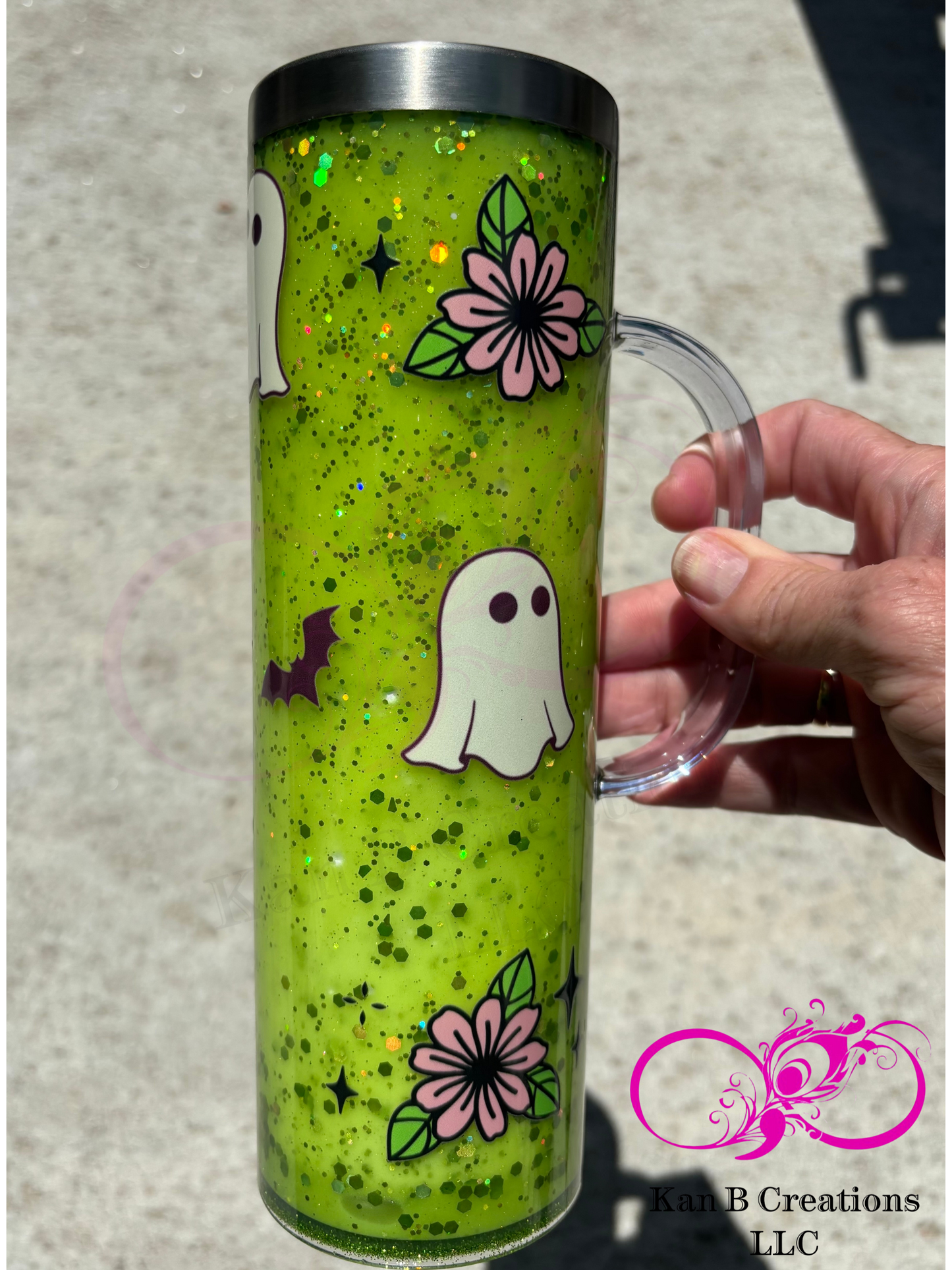 Ghosty 20 oz Handled Snow globe Tumbler